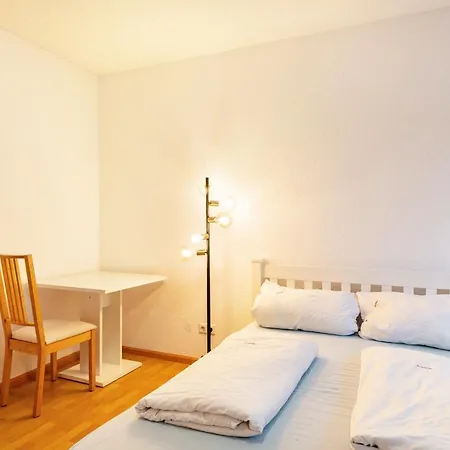 Апартаменты Haus Castellblick Mit Garten Доттинген