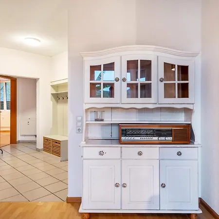 Haus Castellblick Mit Garten Апартаменты